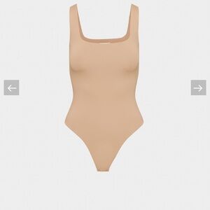 NWT Babaton Beige Contour Bodysuit